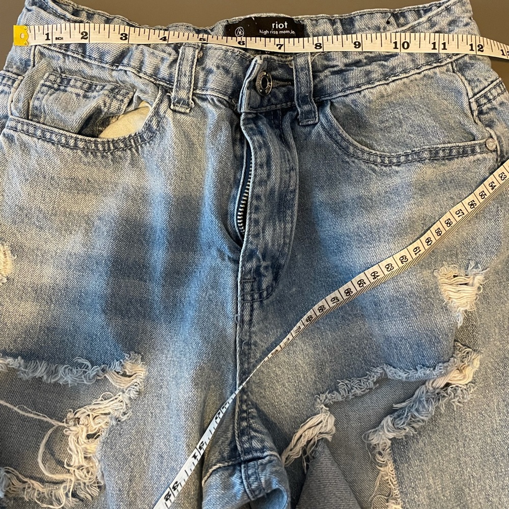 Misguided Riot high rise mom jeans - Picture 8 of 11